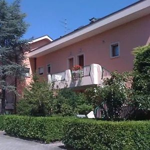 residence-la-posta.hotelinveneto.com/